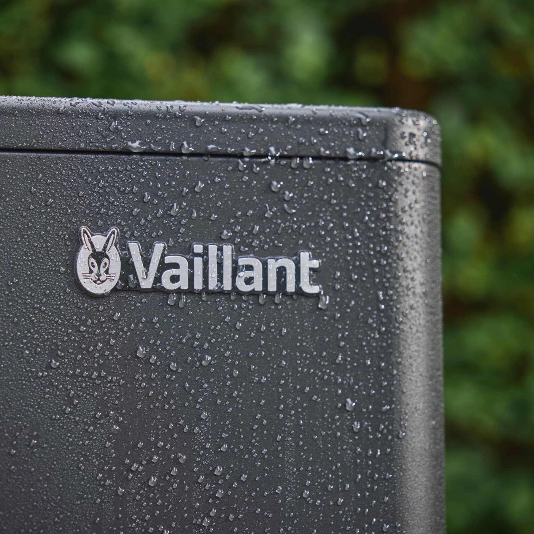 Closeup van Vaillant aroTHERM pro warmtepomp